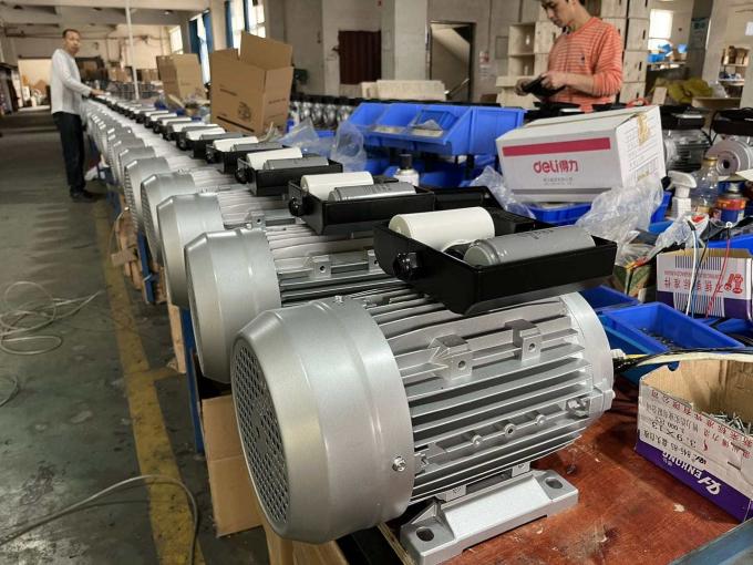 Duurzame IE3 15HP 11KW AC elektrische inductiemotoren met 24mm holle as 1000rpm driefasig 50Hz frequentie 380V AC aluminium 60Hz 12